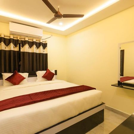 Beestay Hotels Elite Park 蒂鲁帕蒂 外观 照片